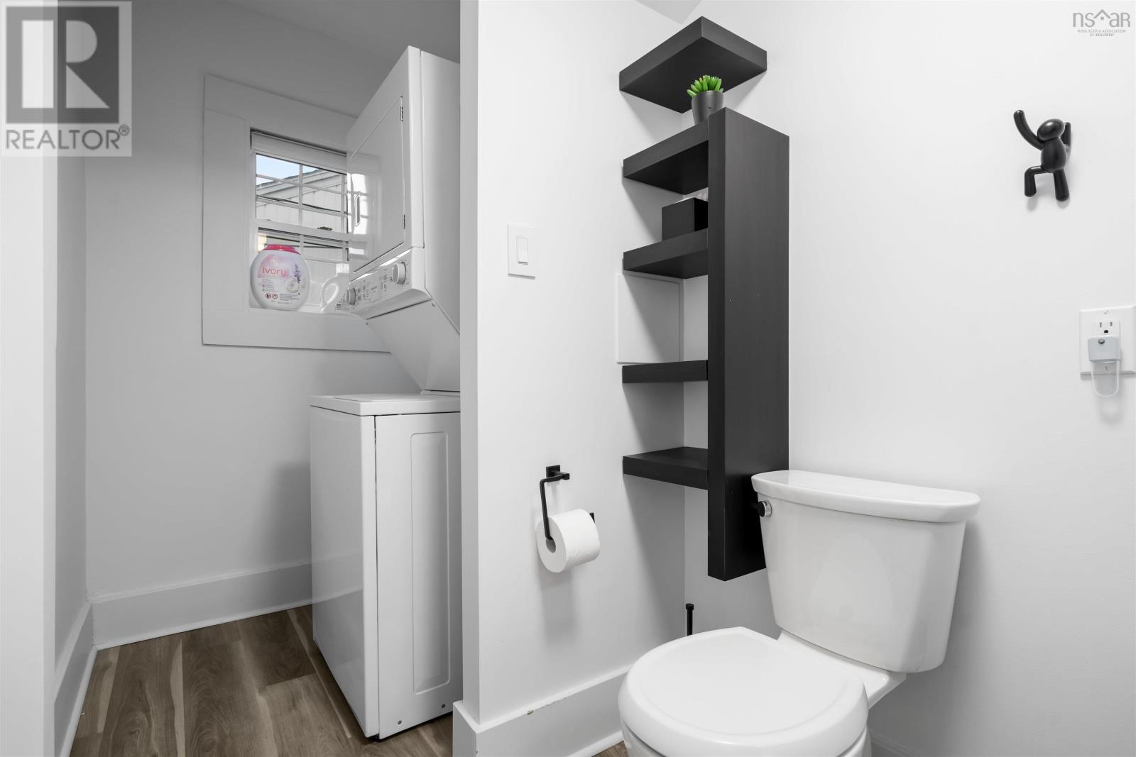 Property 33 of 47 of 140 Maple Avenue