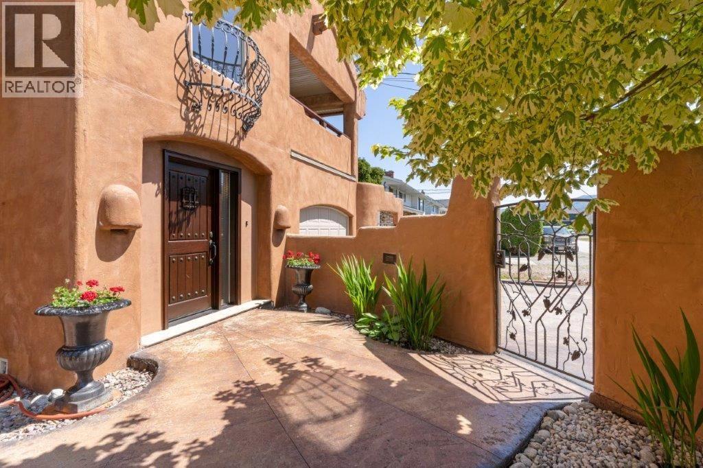  4170 Lake Avenue, Peachland