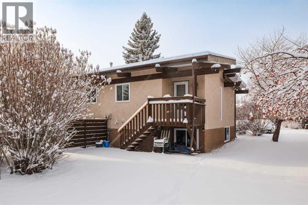 Single Family House Bi-level for Sale in  Rundlewood Lane NE Rundle Calgary 