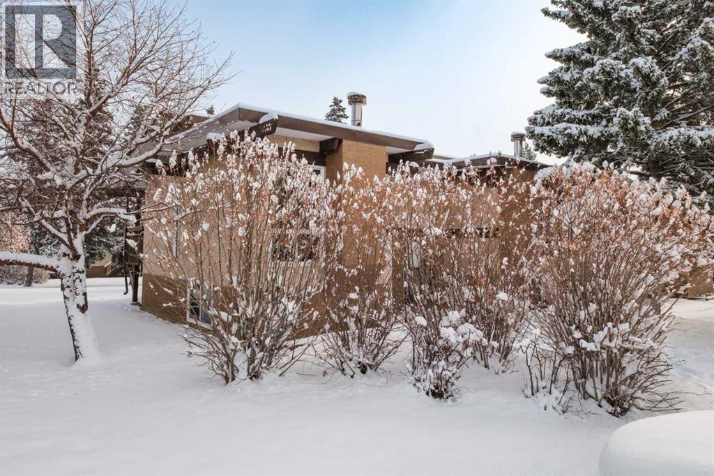 Single Family House Bi-level for Sale in  Rundlewood Lane NE Rundle Calgary 