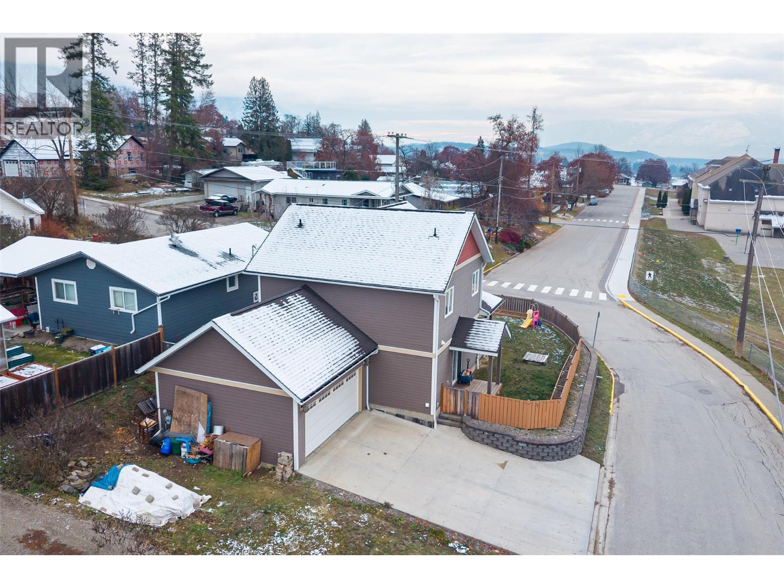 902 Murdoch Street, Creston