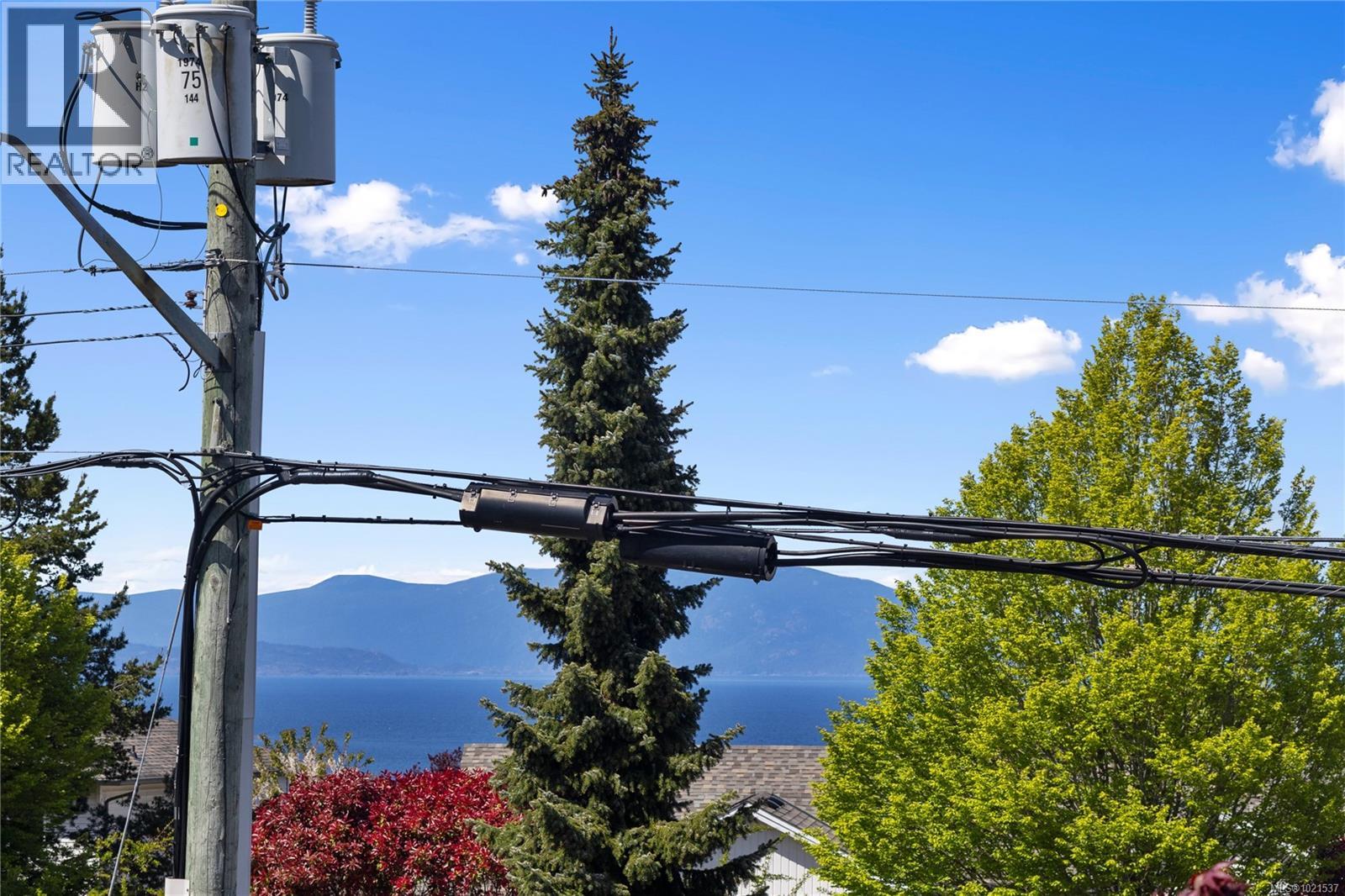 6319 Redonda Pl, Nanaimo