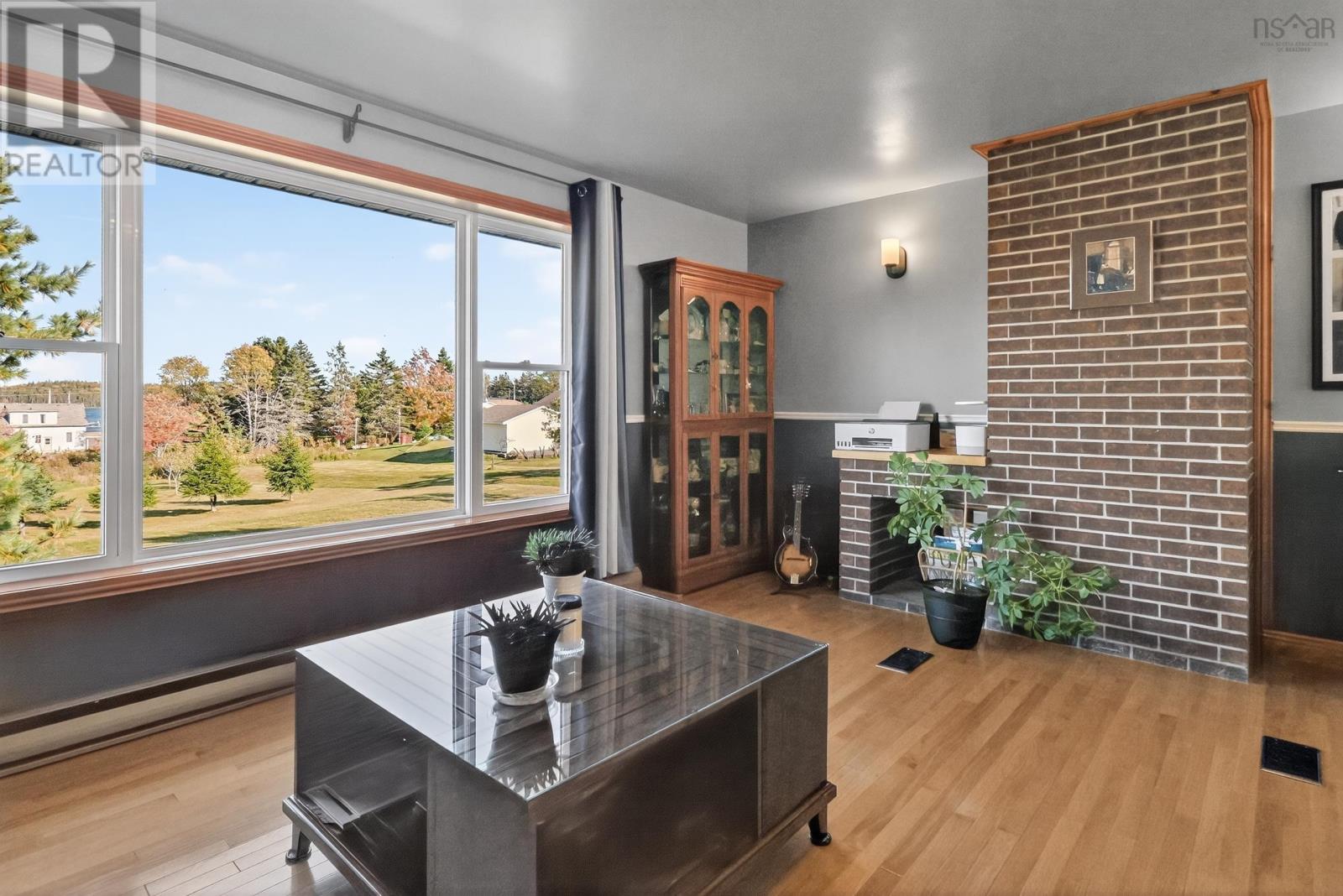 Property 25 of 39 of 110 De Raymond Street