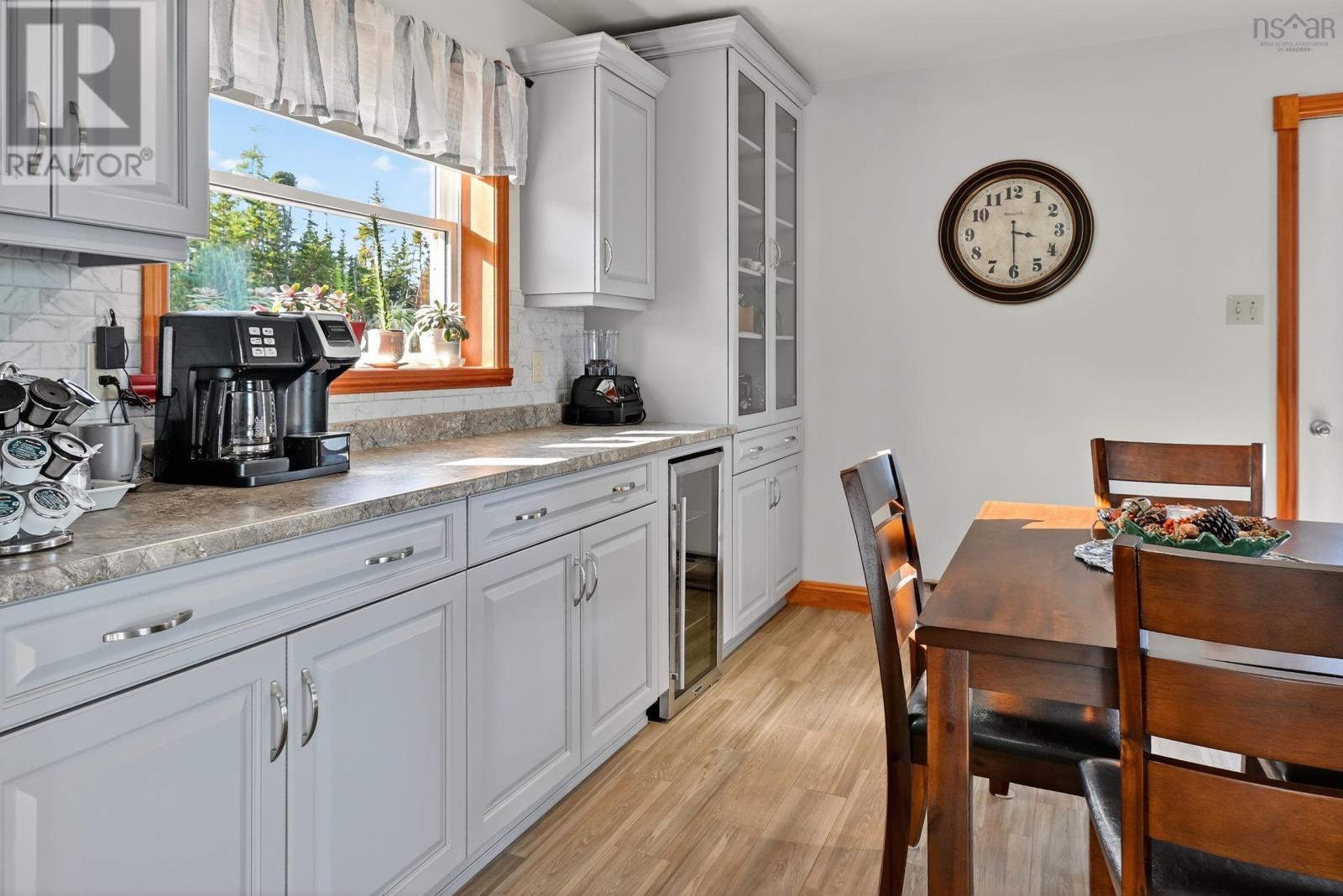 Property 28 of 39 of 110 De Raymond Street