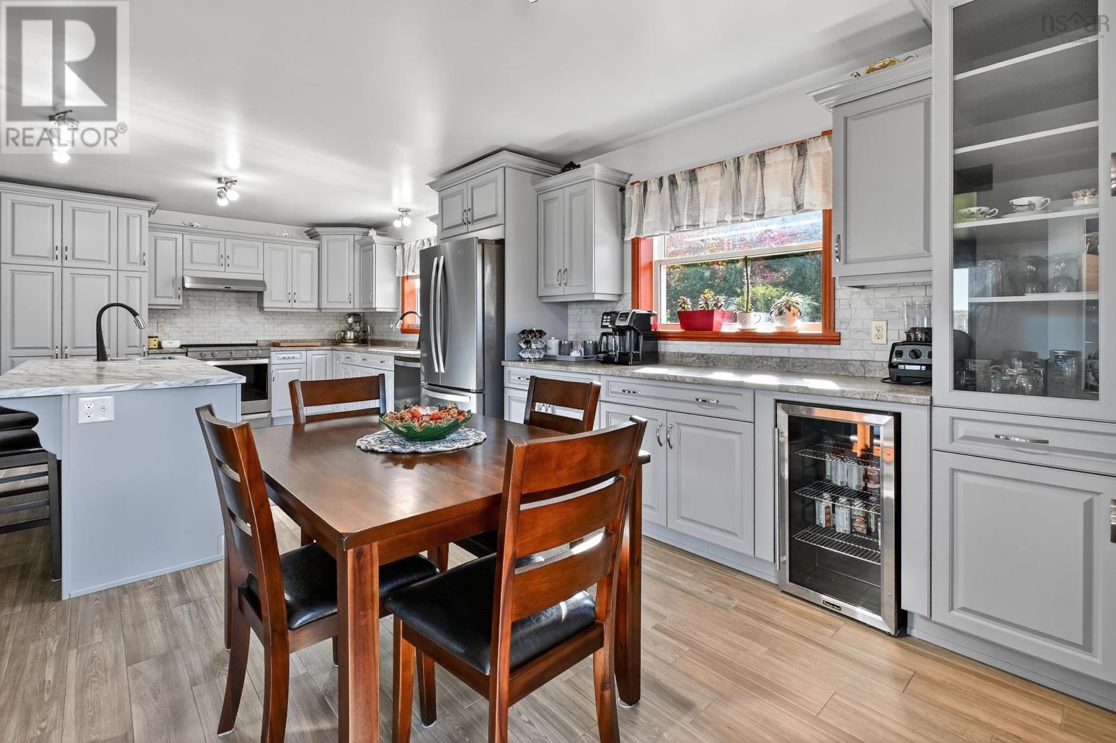 Property 3 of 39 of 110 De Raymond Street