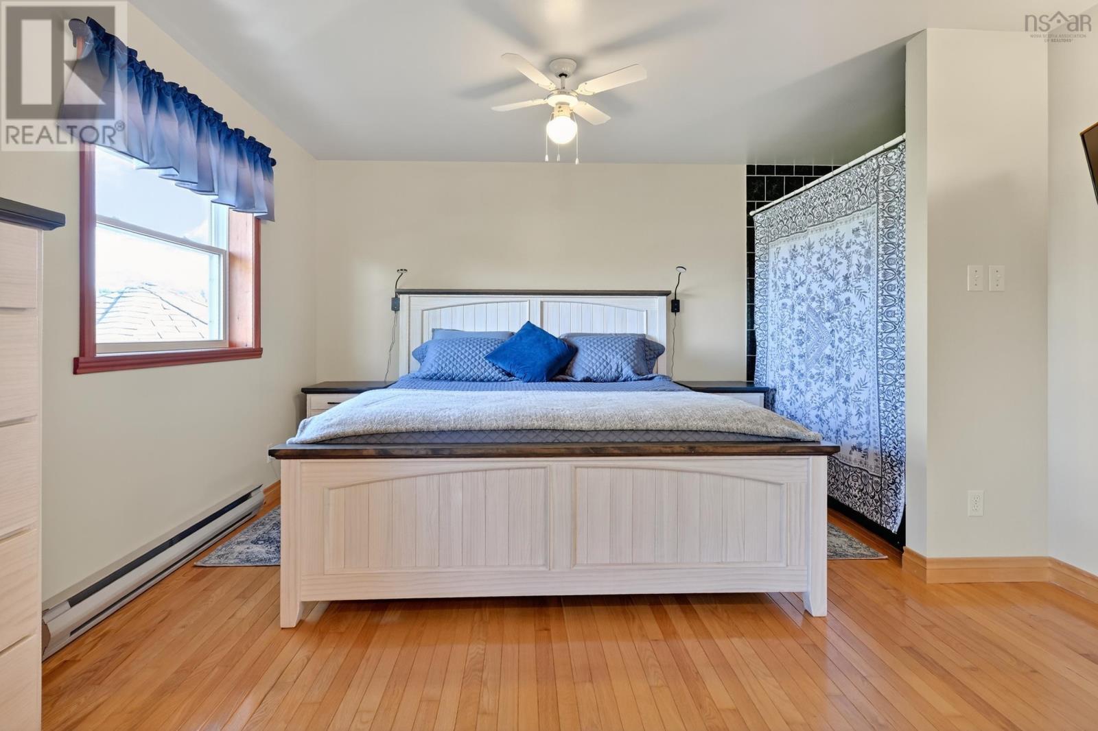 Property 24 of 39 of 110 De Raymond Street