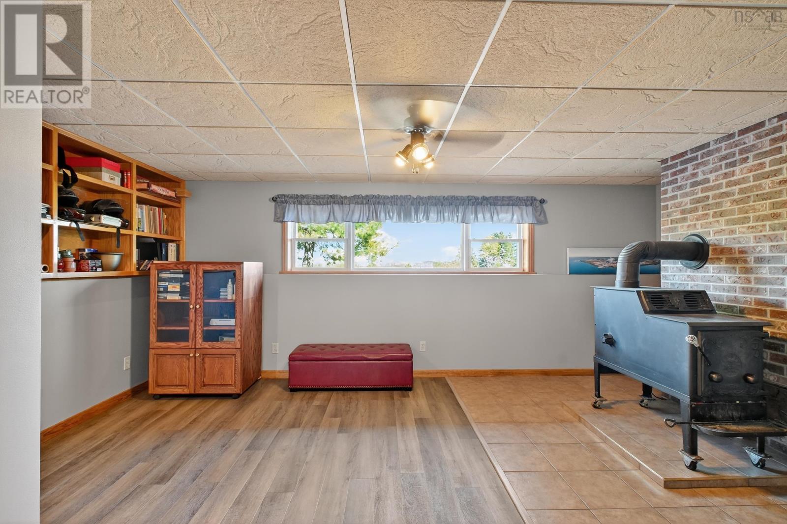 Property 21 of 39 of 110 De Raymond Street