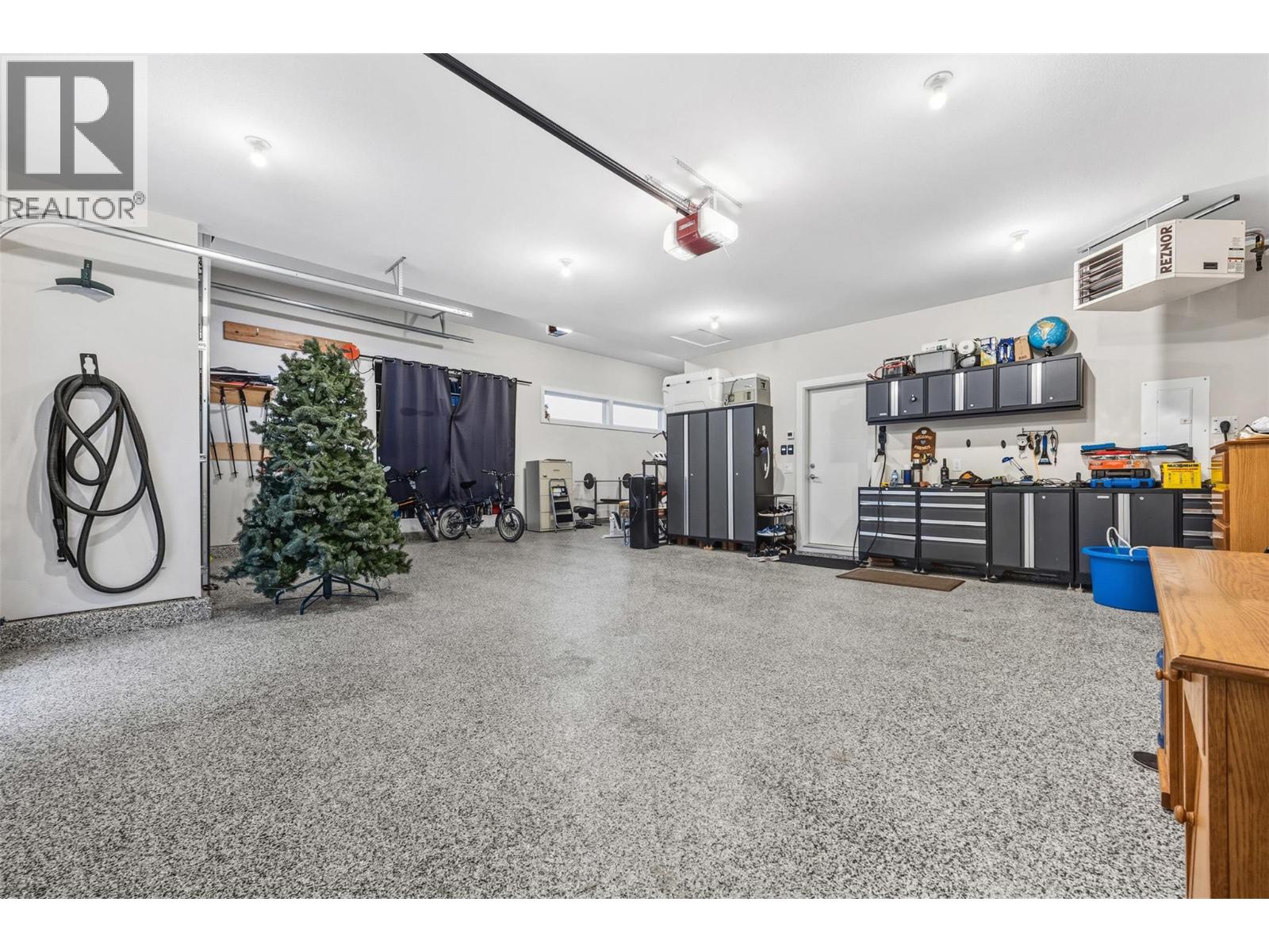  9438 Ledgestone Road, Lake Country