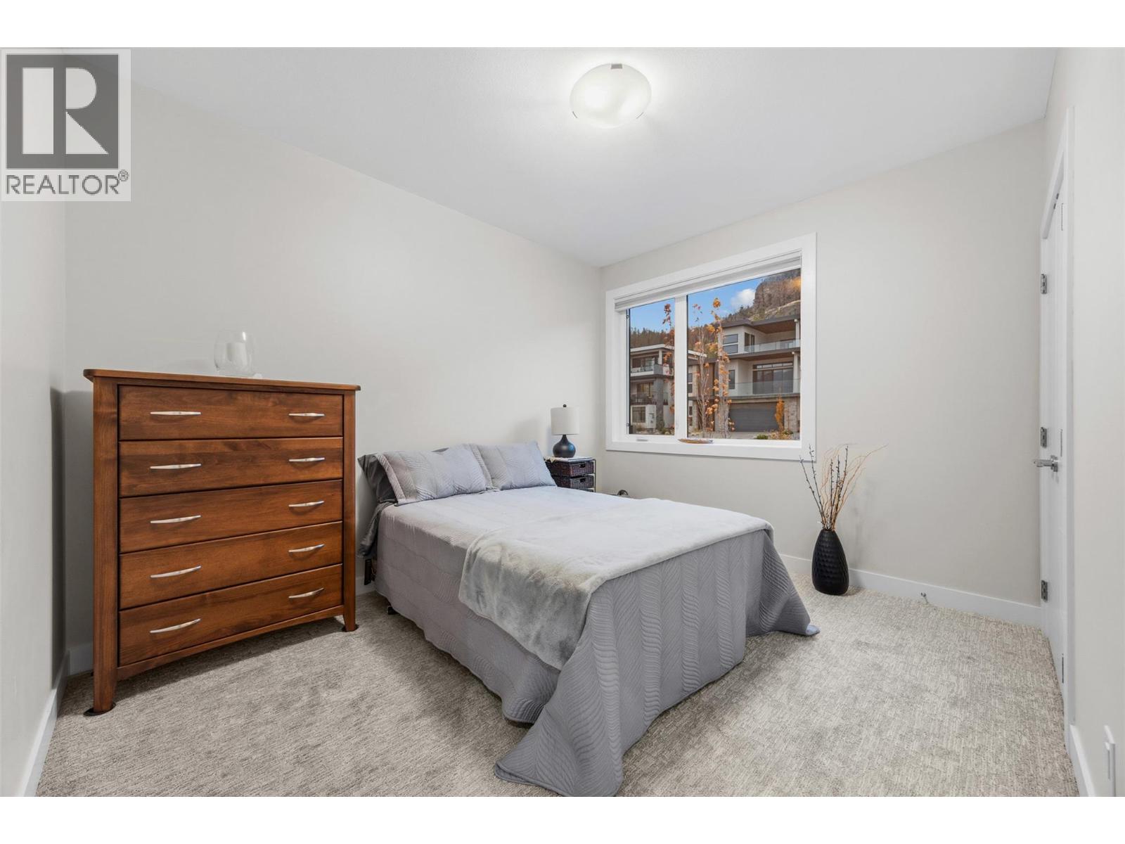  9438 Ledgestone Road, Lake Country