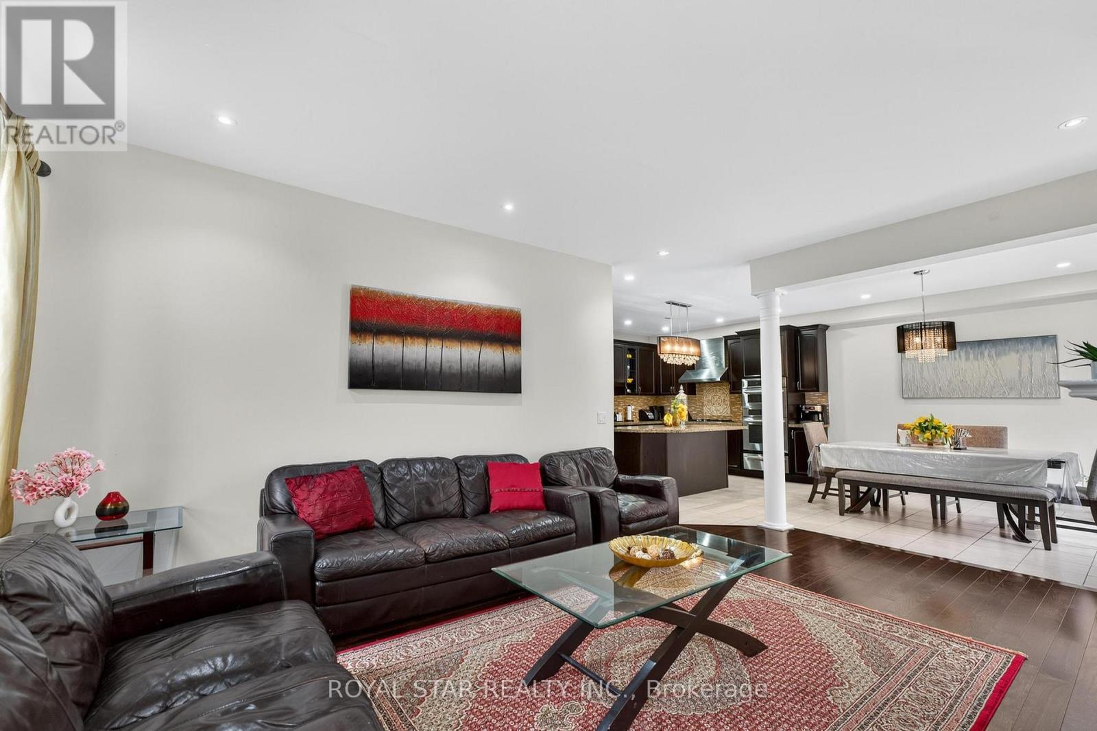 61 ALDERSGATE DRIVE - 23