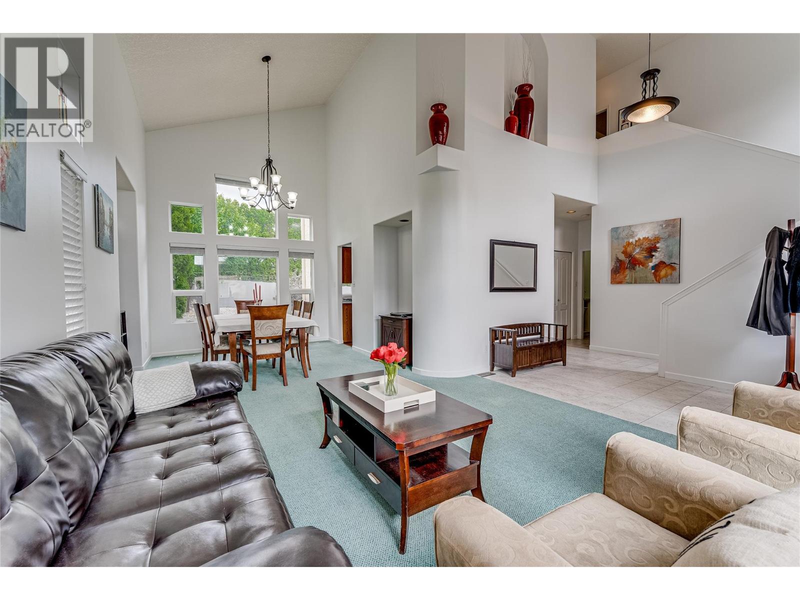 274 Country Estate Place, Vernon