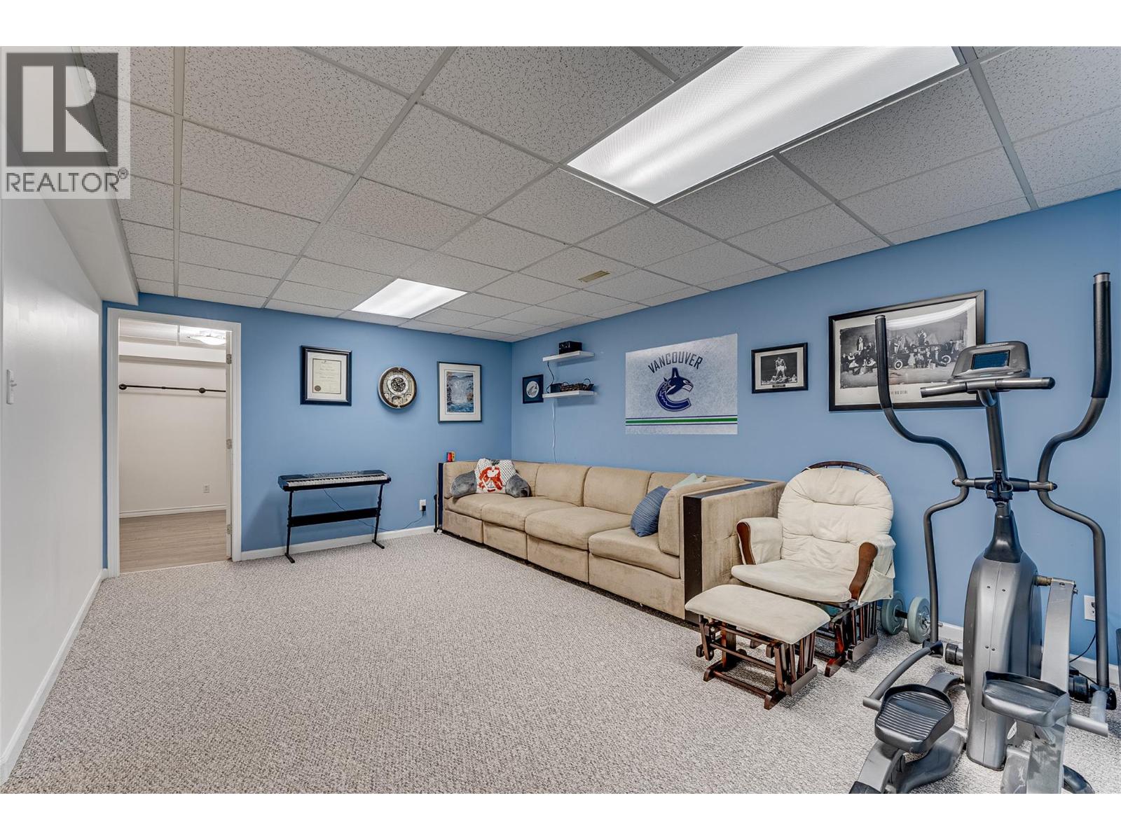 274 Country Estate Place, Vernon