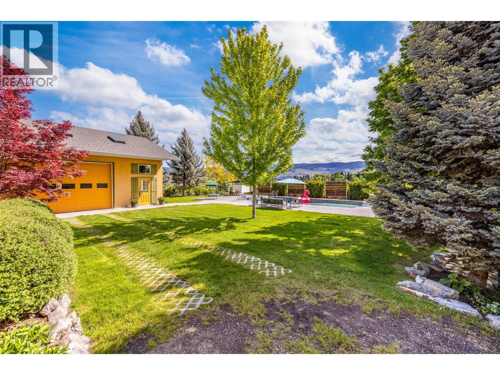  2430 Longhill Road, Kelowna