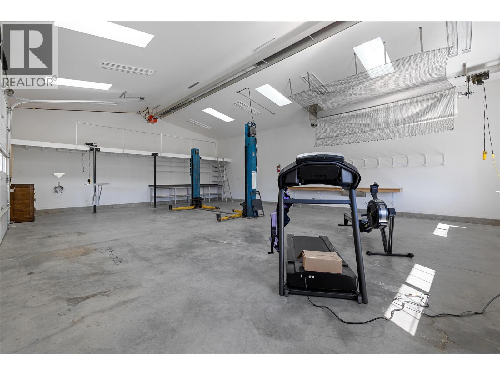  2430 Longhill Road, Kelowna