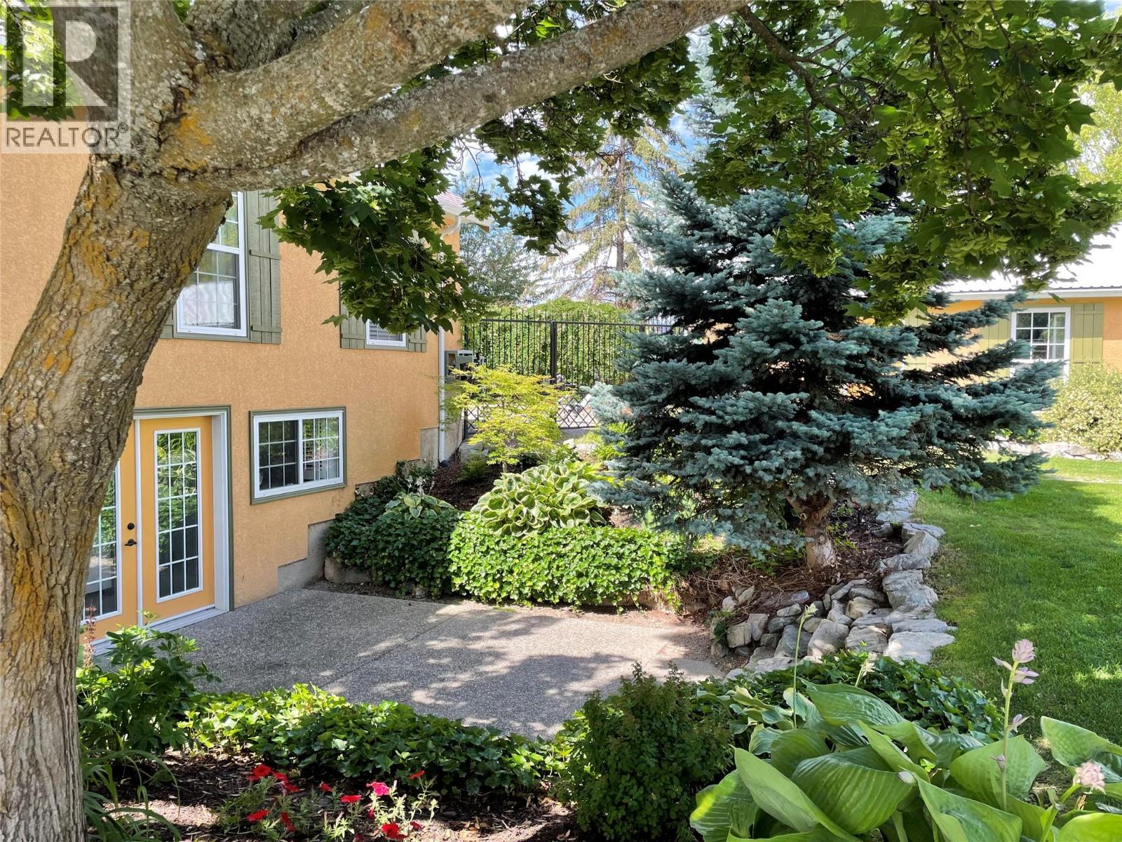 2430 Longhill Road, Kelowna