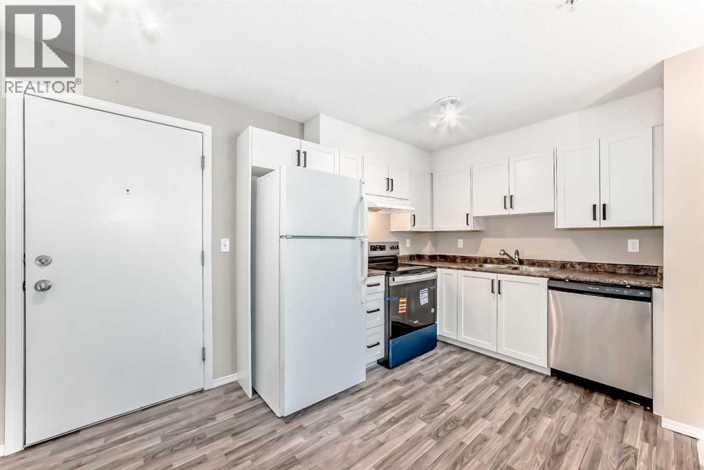 Single Family House for Sale in   Eversyde Avenue SW Evergreen Calgary 