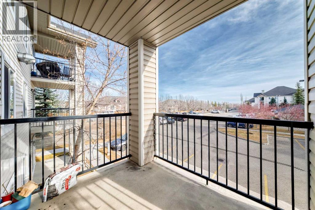 Single Family House for Sale in   Eversyde Avenue SW Evergreen Calgary 