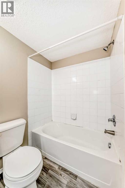 Single Family House for Sale in   Eversyde Avenue SW Evergreen Calgary 