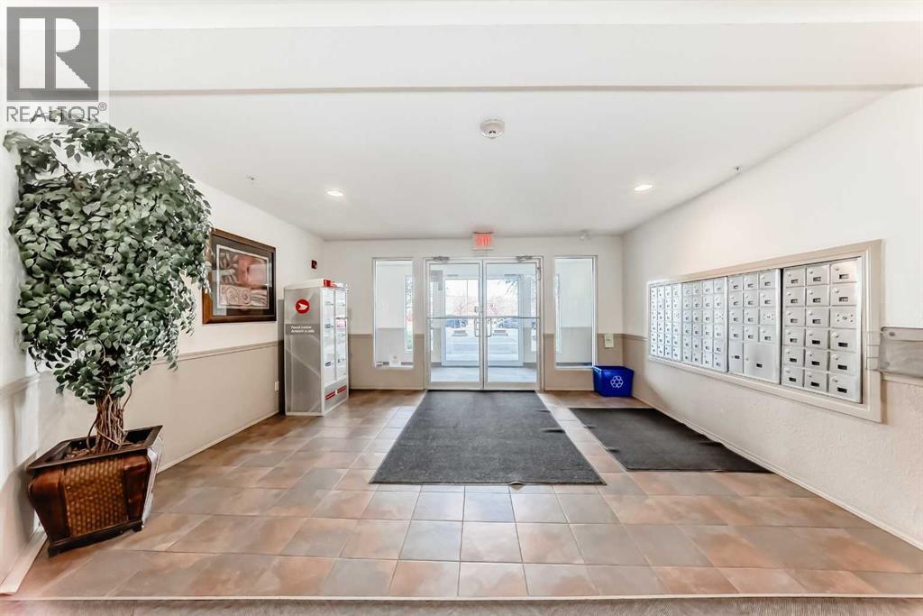 Single Family House for Sale in   Eversyde Avenue SW Evergreen Calgary 