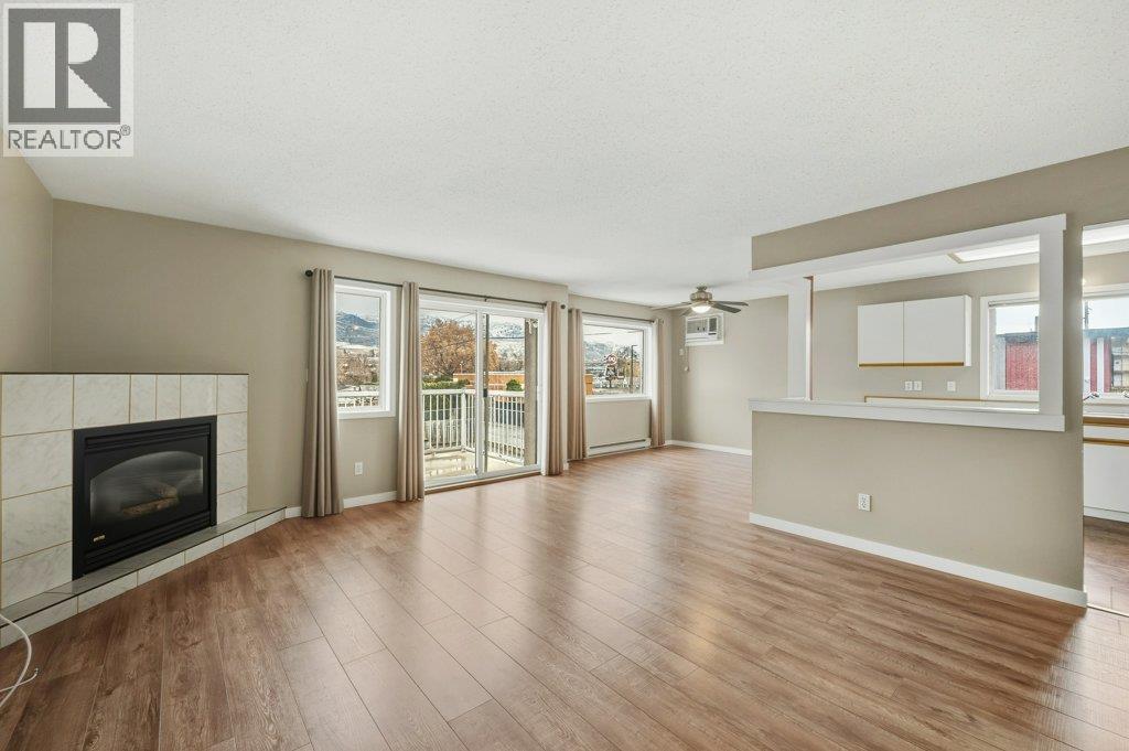 6201 Maple Drive Unit# 206, Osoyoos