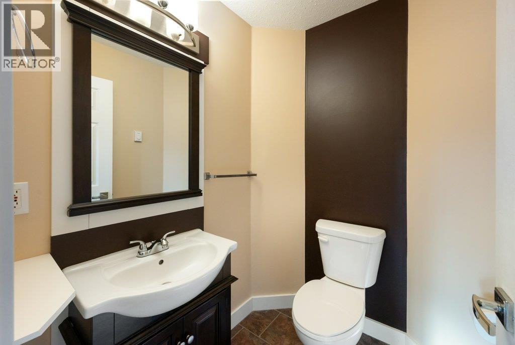 6201 Maple Drive Unit# 206, Osoyoos