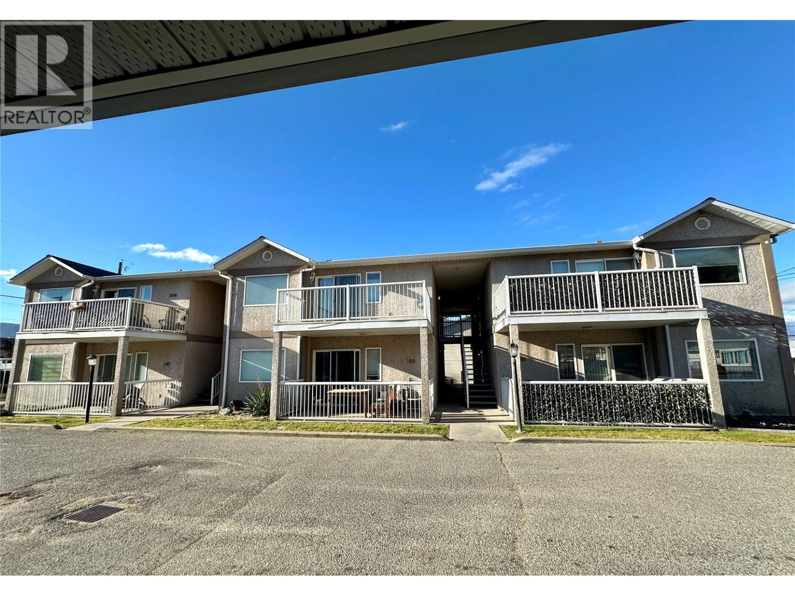 6201 Maple Drive Unit# 206, Osoyoos