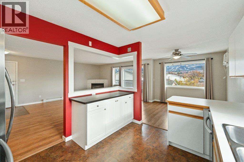 6201 Maple Drive Unit# 206, Osoyoos