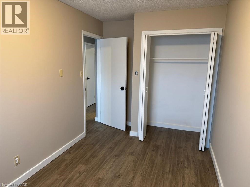 316 DUFFERIN Street - Photo 4 of 20, Stratford, Ontario