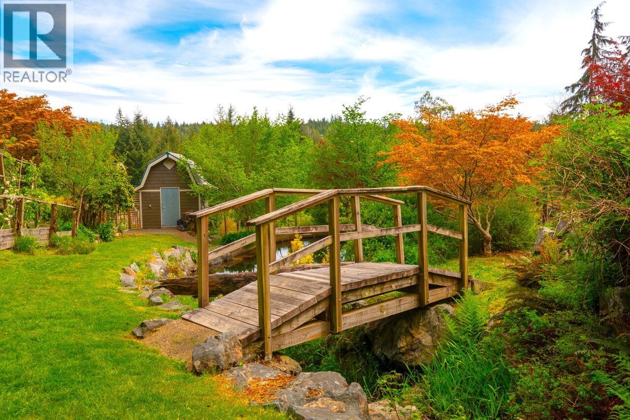4 Bed, 4 Bath House for Sale in Bowen Island – 620 LAURA ROAD, Bowen Island - Image 38