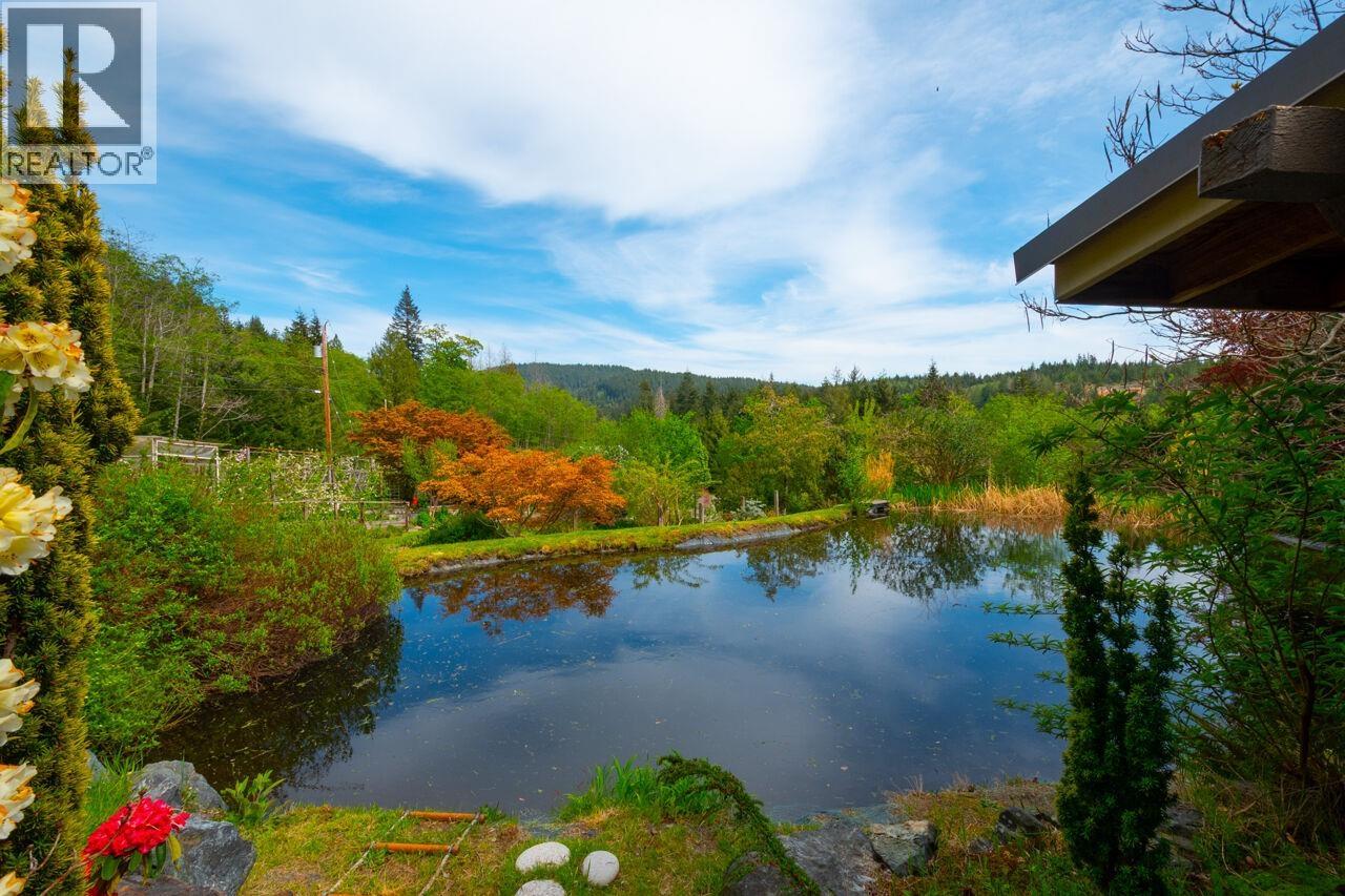 4 Bed, 4 Bath House for Sale in Bowen Island – 620 LAURA ROAD, Bowen Island - Image 39