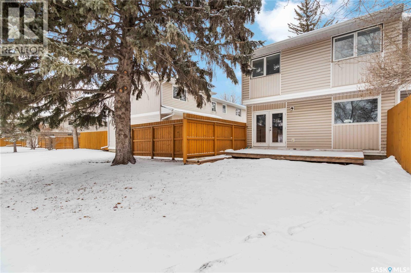 Single Family House 2 Level for Sale in   Haight CRESCENT Saskatoon 