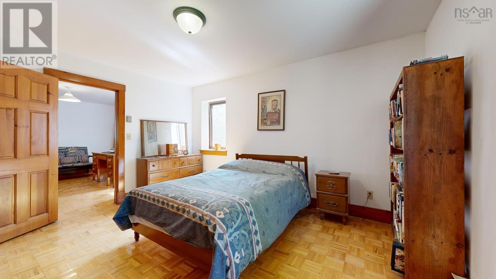 Property 2 of 49 of 809 Highway 203