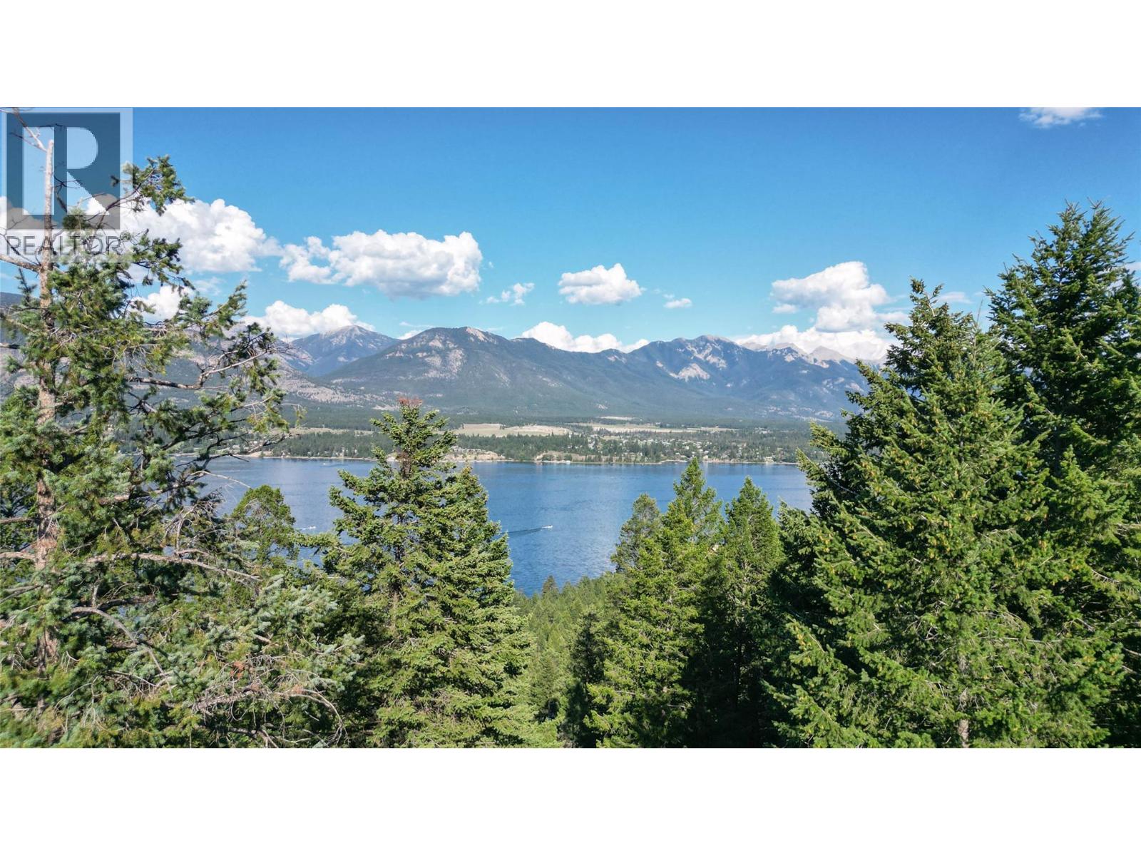 4197 Coy Road, Invermere