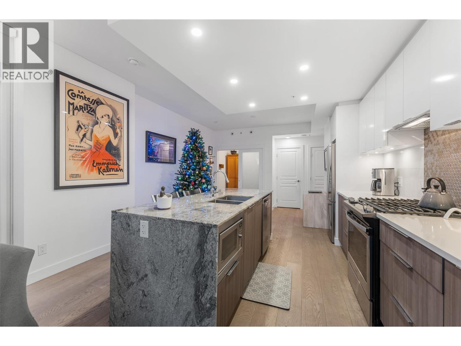 1001 1151 Sunset Drive, Kelowna