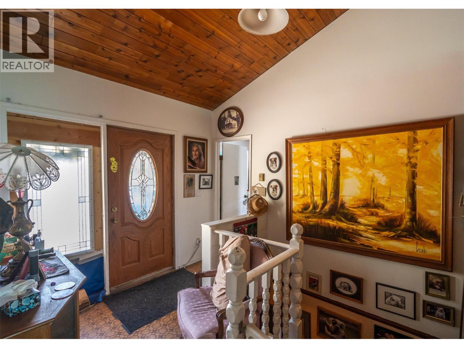 256 McCuddy Creek Road, Oliver