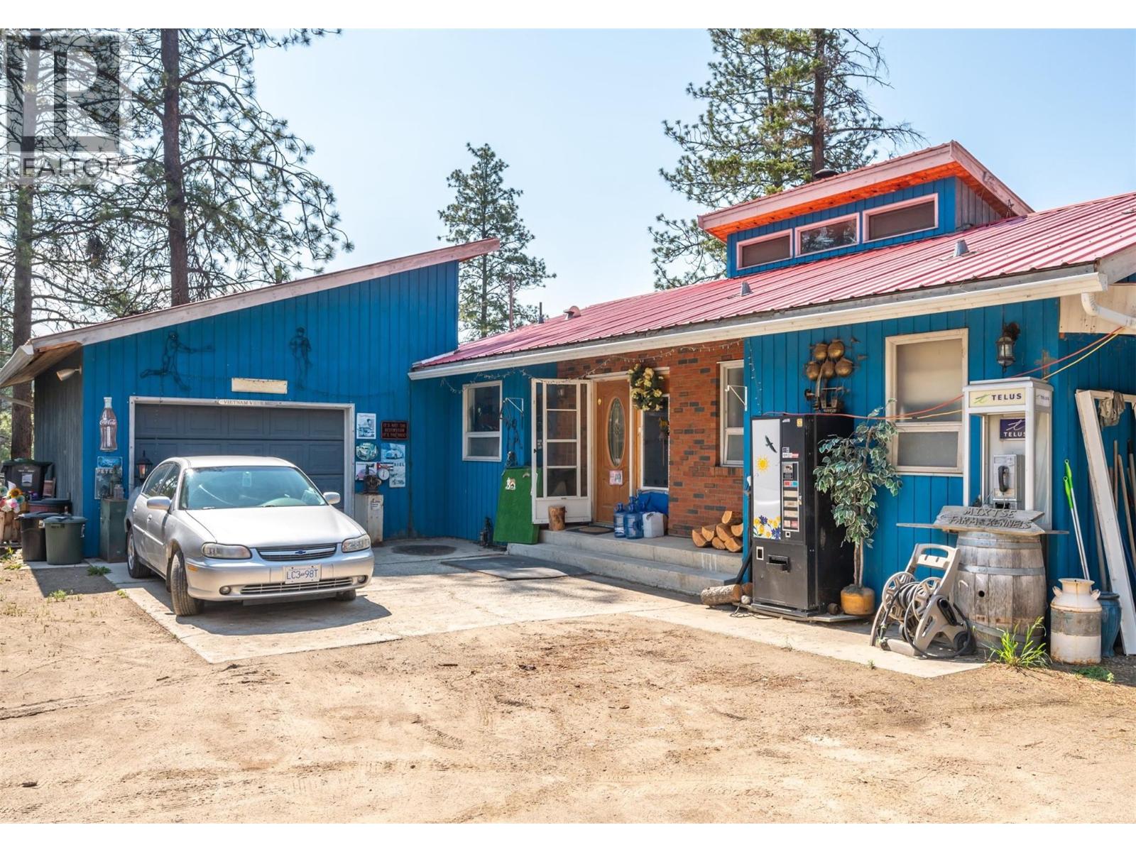 256 McCuddy Creek Road, Oliver