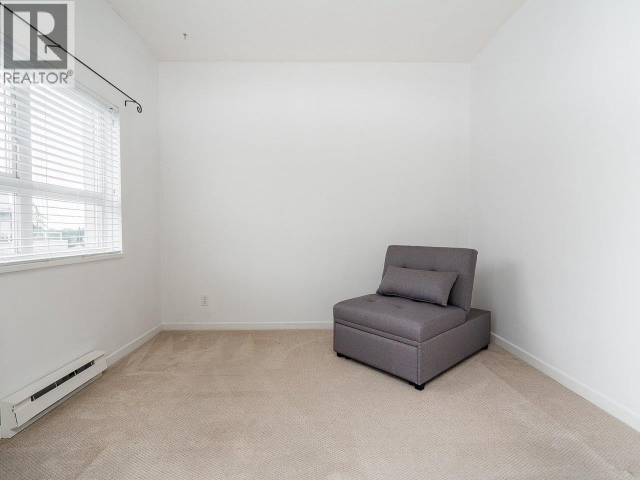 #305-4728 53RD Street, Delta