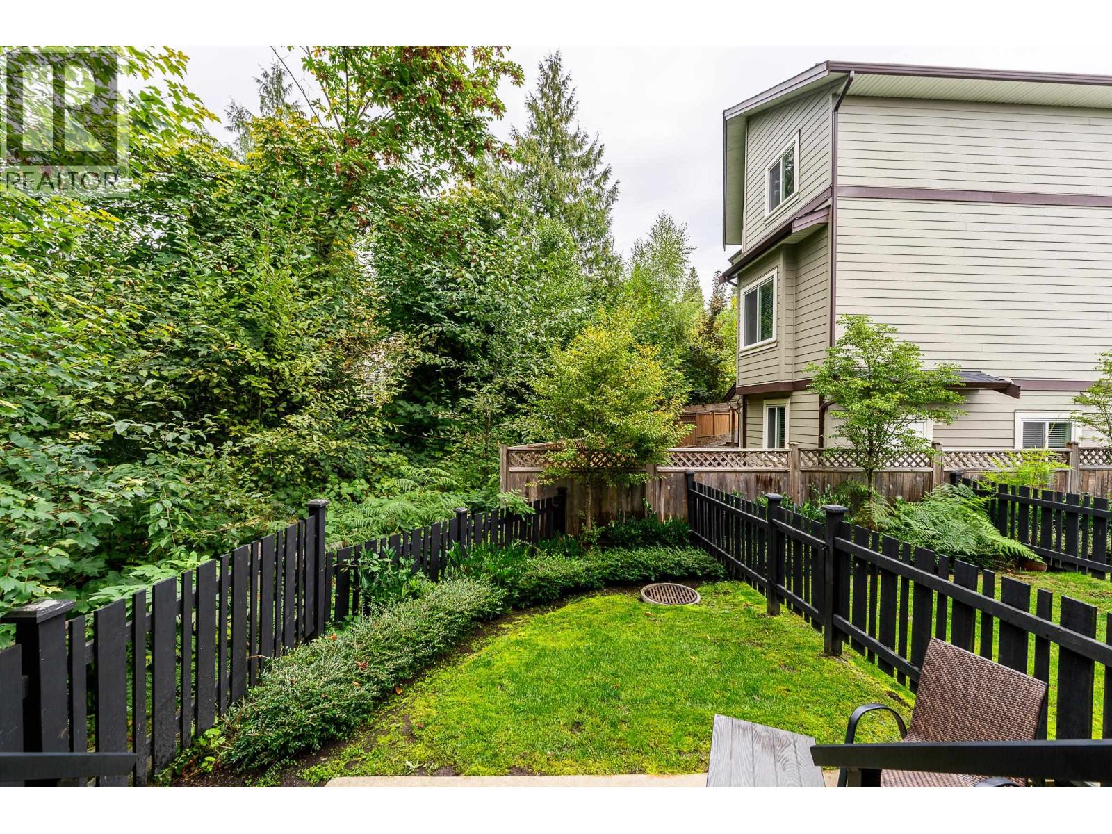 142 1220 ROCKLIN STREET, Coquitlam