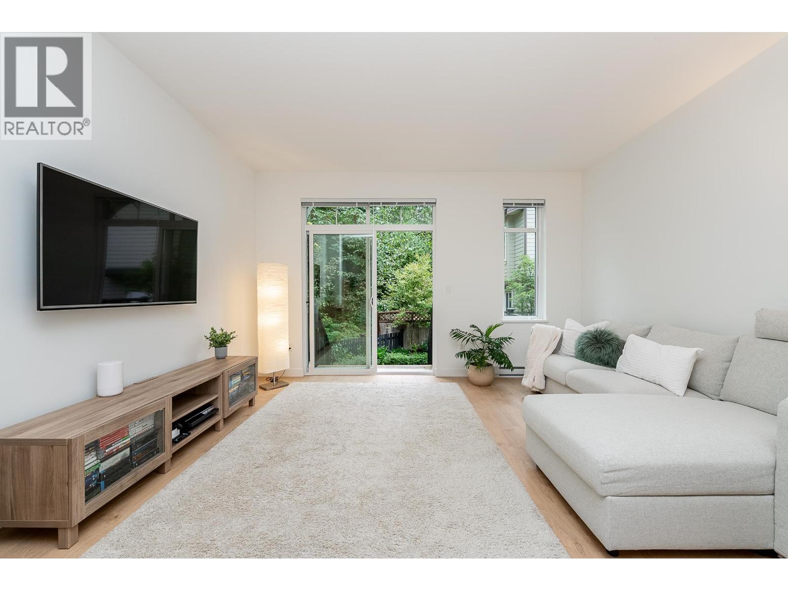 142 1220 ROCKLIN STREET, Coquitlam