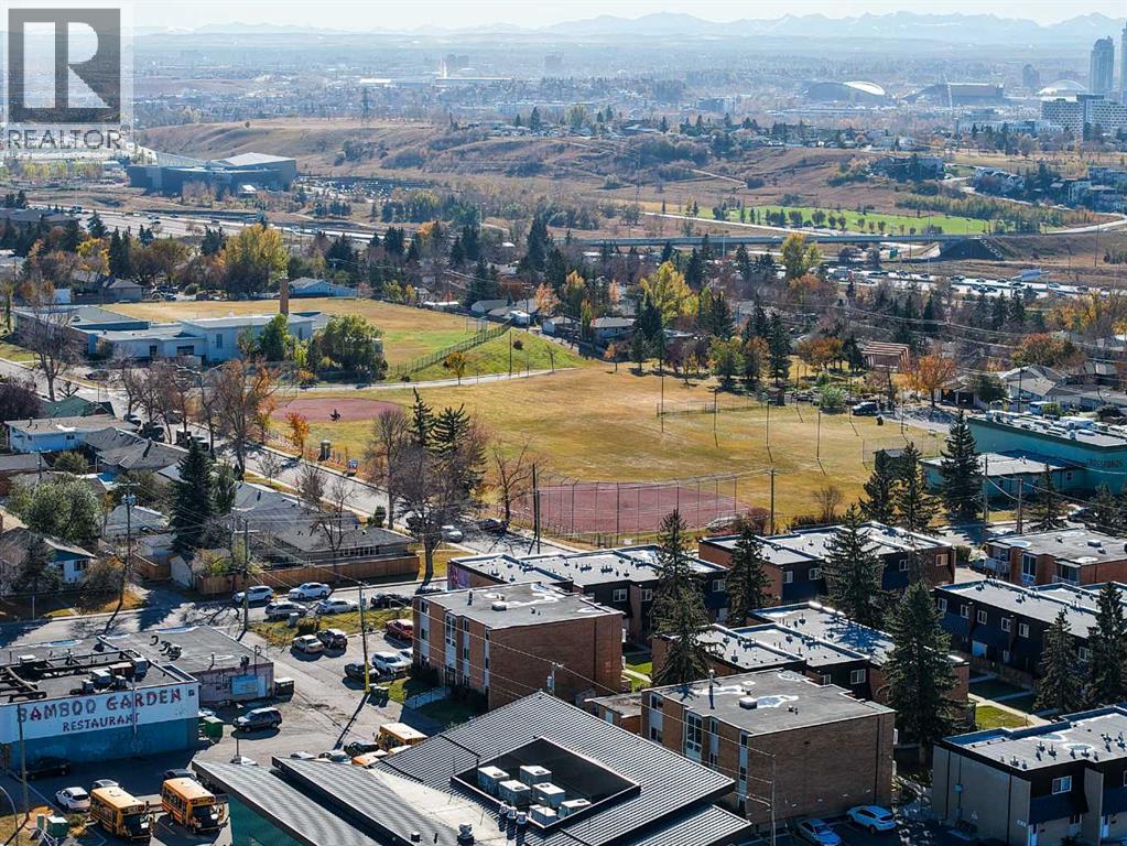 Single Family House for Sale in    Avenue NE Mayland Heights Calgary 