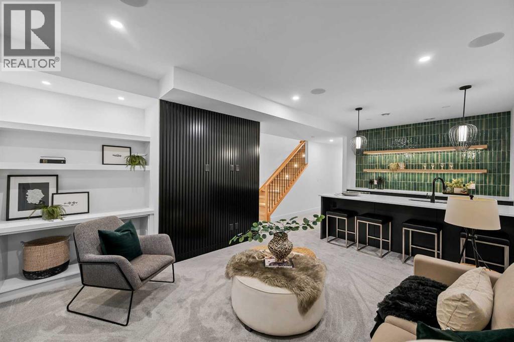 Single Family House for Sale in   Avenue SW Shaganappi Calgary 