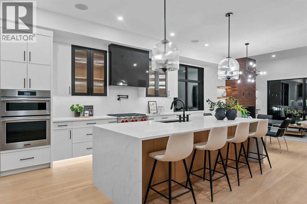 Single Family House for Sale in   Avenue SW Shaganappi Calgary 