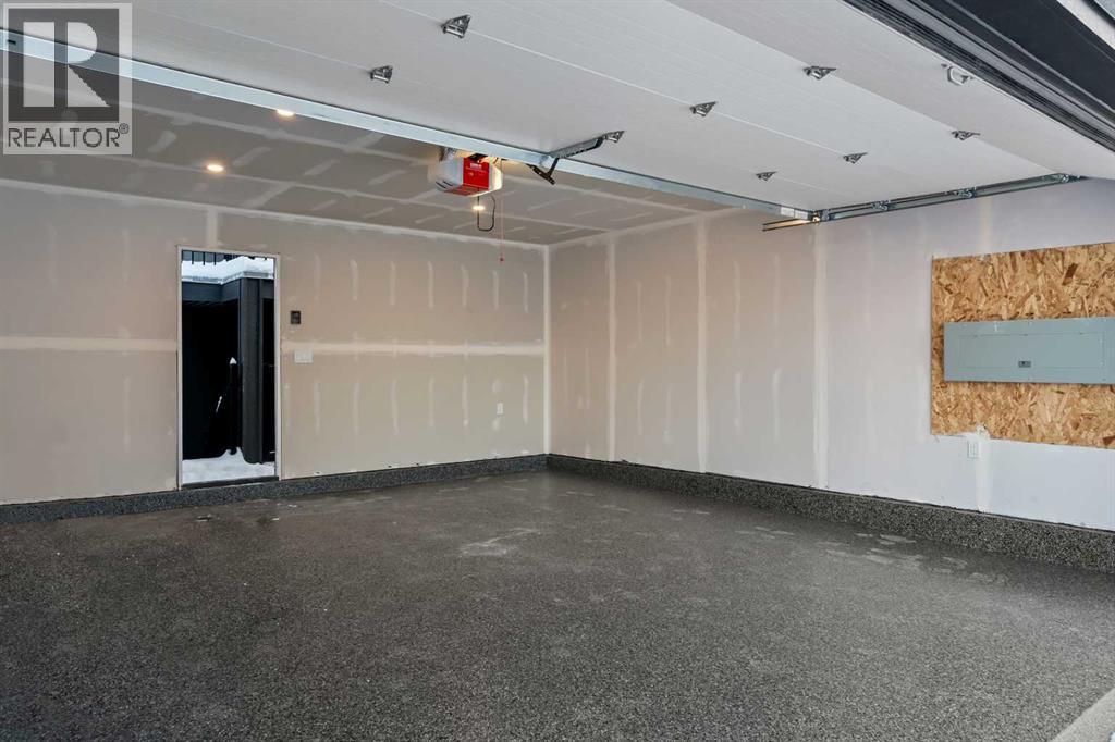 Single Family House for Sale in   Avenue SW Shaganappi Calgary 