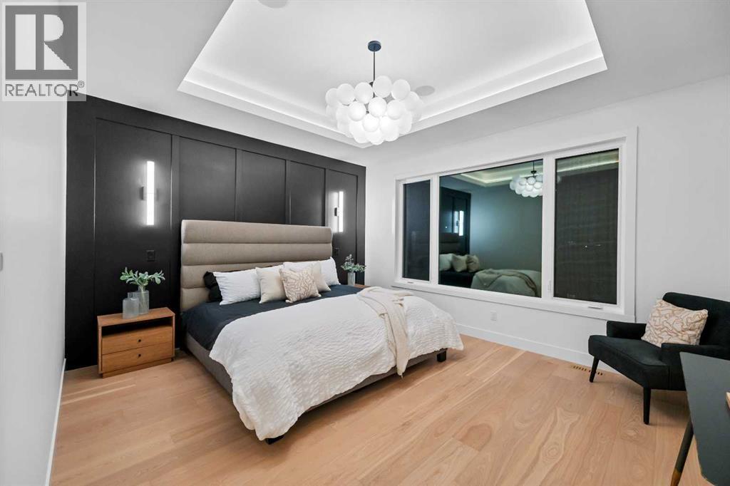 Single Family House for Sale in   Avenue SW Shaganappi Calgary 