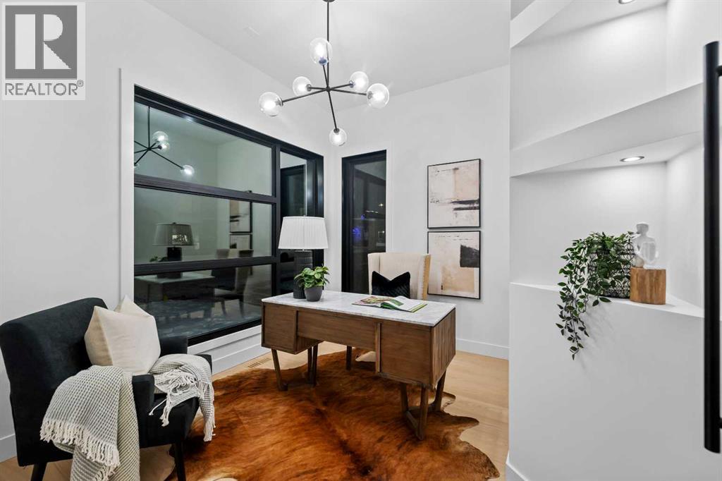 Single Family House for Sale in   Avenue SW Shaganappi Calgary 