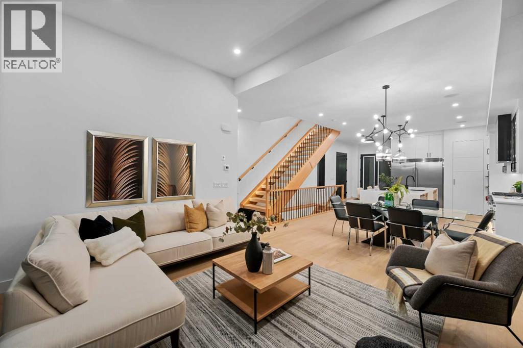 Single Family House for Sale in   Avenue SW Shaganappi Calgary 