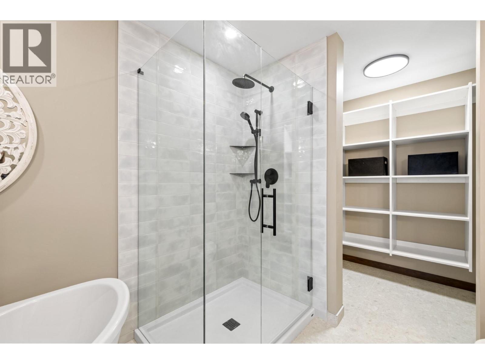 89 255 Feathertop Way, Big White