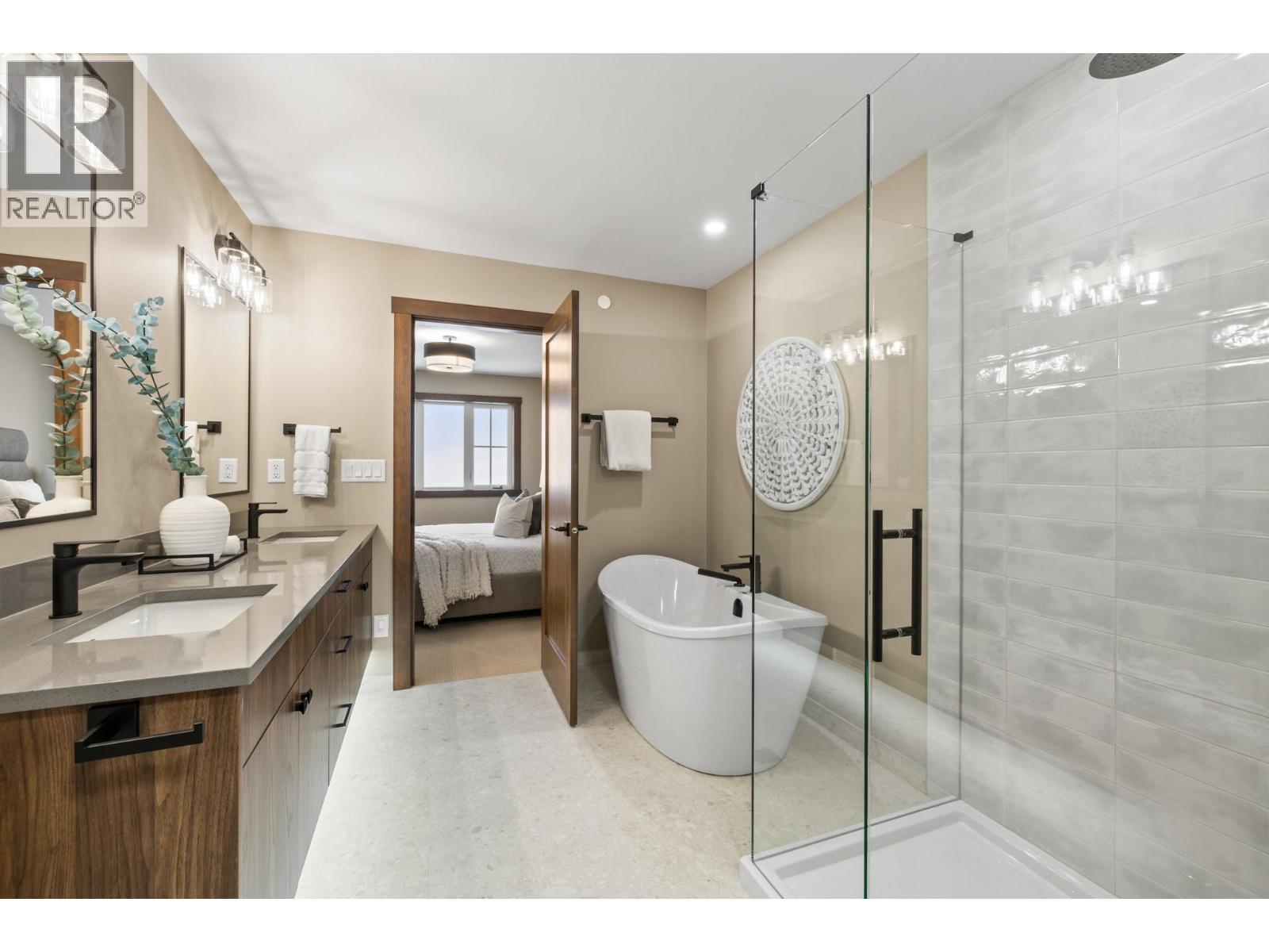 89 255 Feathertop Way, Big White