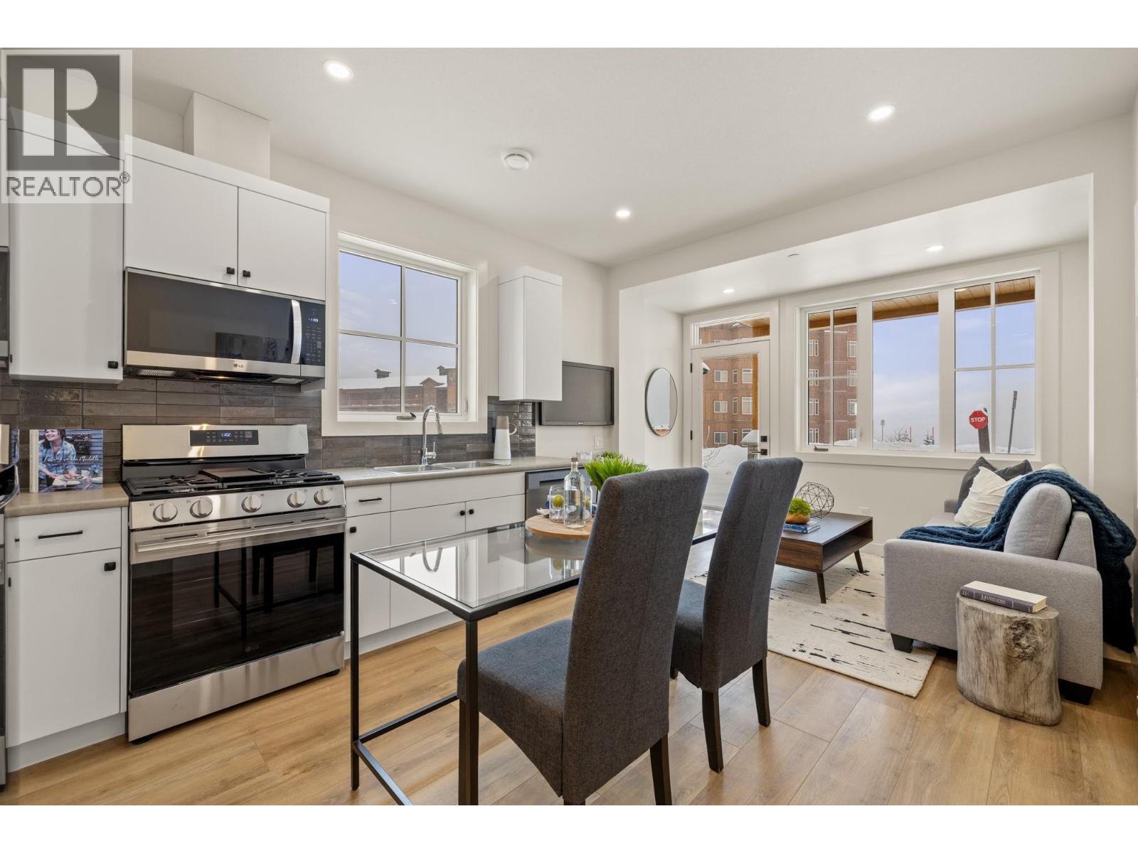 89 255 Feathertop Way, Big White