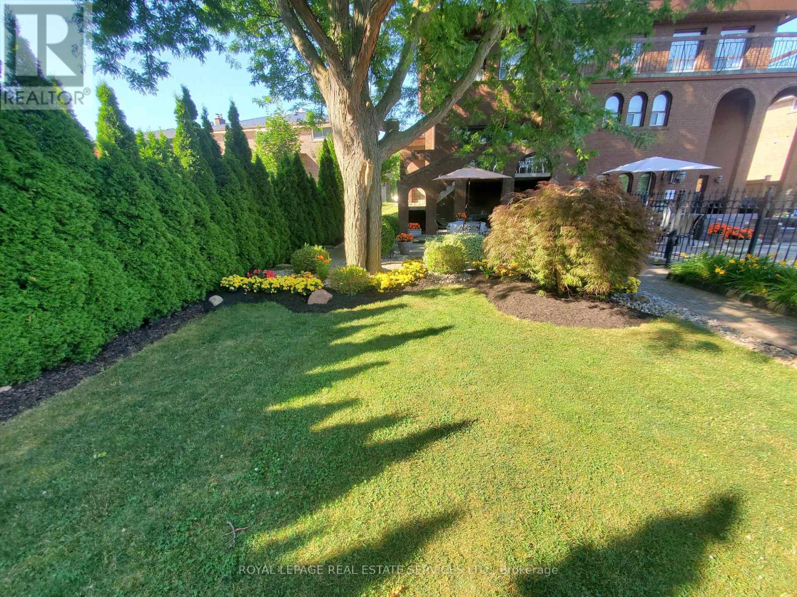 44 WIGWOSS DRIVE - 38